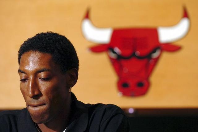 斯图加特前锋翁达夫训练中肌肉拉伤，将伤缺数周